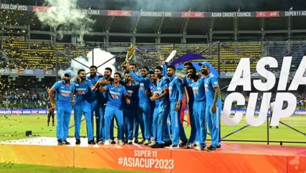 India Clinches Eighth Asia Cup Title with Dominant 10-Wicket Win Over Sri Lanka