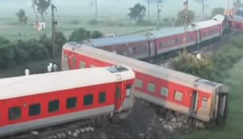 Bihar Train Accident: North East Express Derailment in Buxar Leads to Cancellation and Diversion of Trains