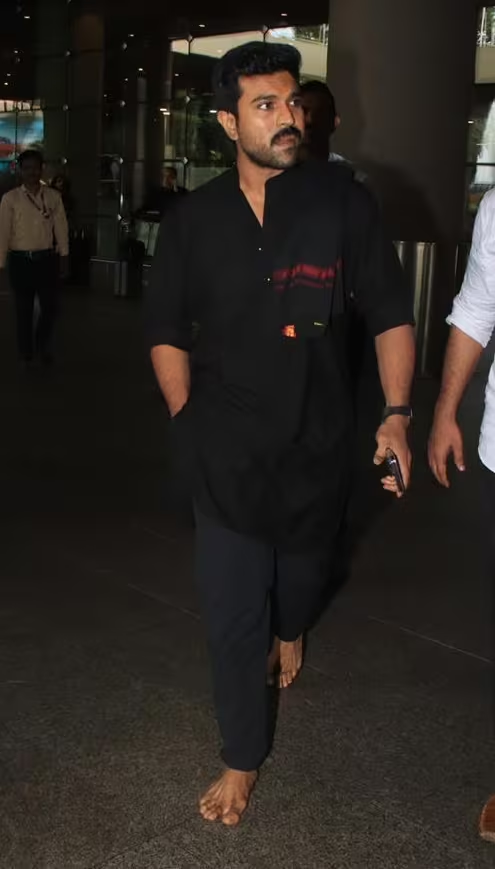 Ram Charan Spotted Barefoot at Airport During Ayyappa Deeksha in All-Black Look, Fans Applaud His Spiritual Vibe