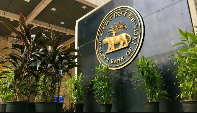 RBI Slaps Rs 42.78 Lakh Penalty on Manappuram Finance for Violating Multiple Norms