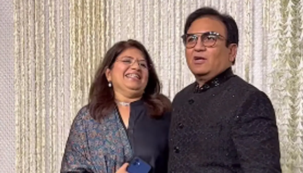 Where is Babita Ji? Dilip Joshi seen with real-life Dayaben, Paparazzi asked such a question, the answer will make you laugh.
